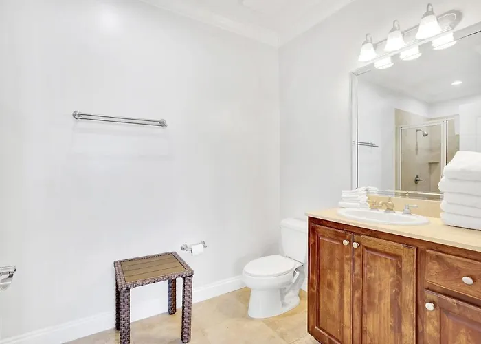 Dear Time House- Elevator Sleeps 10 Pool Gulf Shores